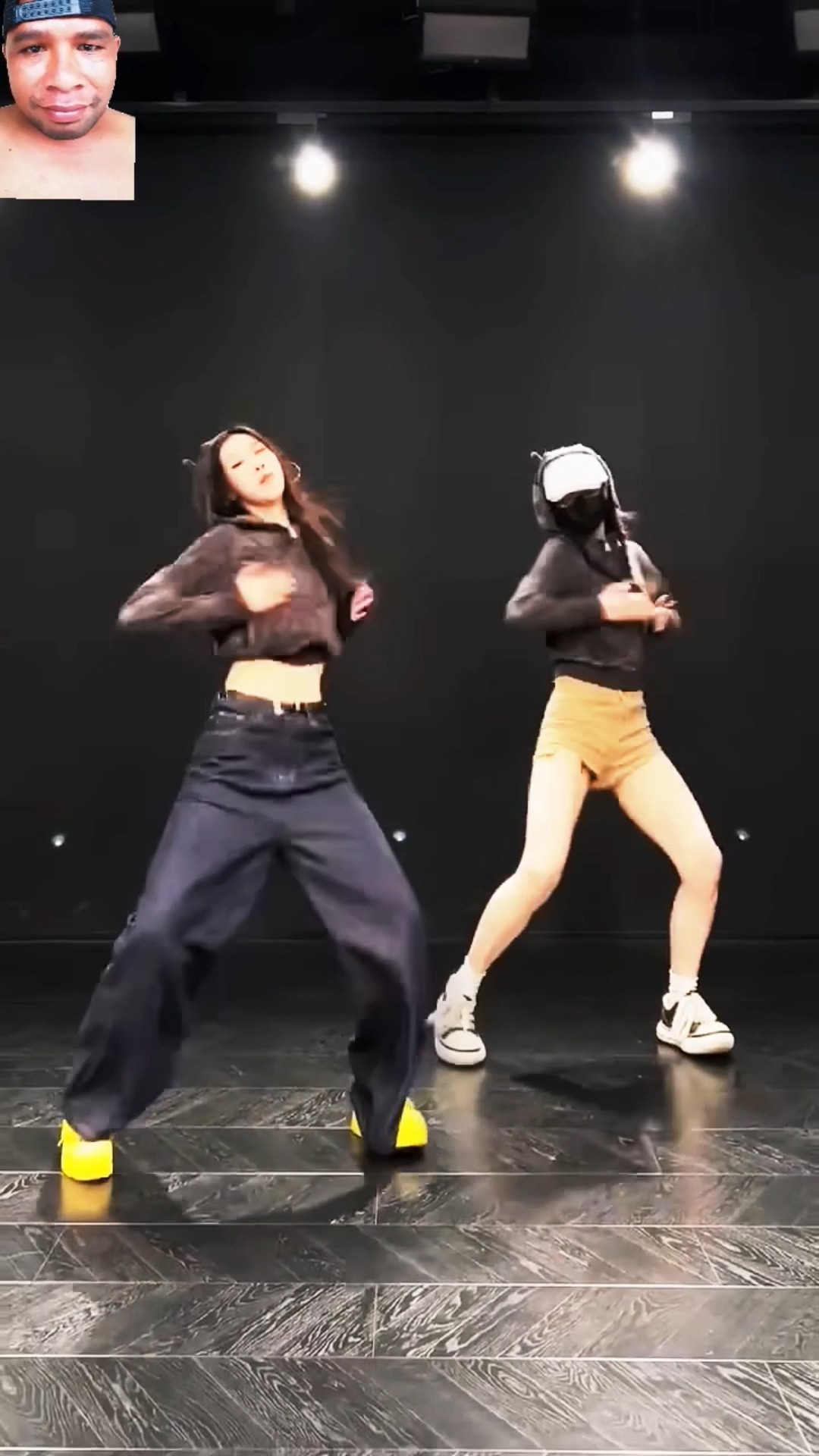 APT #dance #dancecover #커버댄스 #댄스 #youtubeshorts